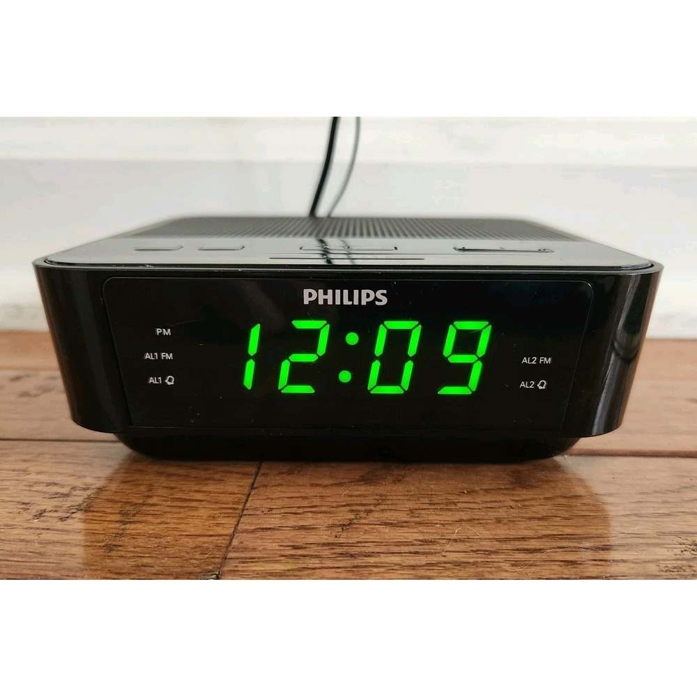 Philips Digital Alarm Clock FM Radio Black AJ3116M/37 Works! Battery Back Up